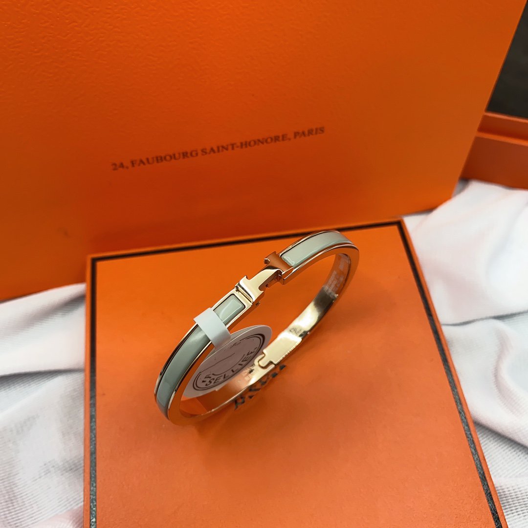 [Elara]CLASSIC HM CLIC GREEN 8MM ENAMEL BRACELET