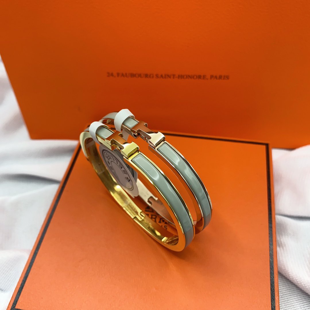 [Elara]CLASSIC HM CLIC GREEN 8MM ENAMEL BRACELET