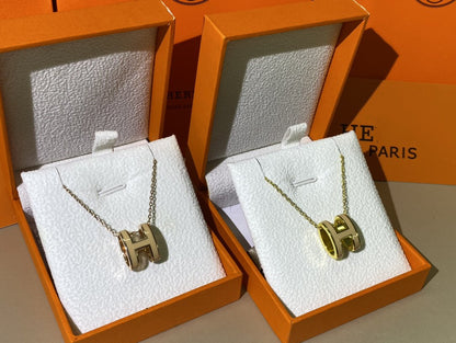 [Elara]HM CLIC YELLOW EMAIL GOLD HALSKETTE