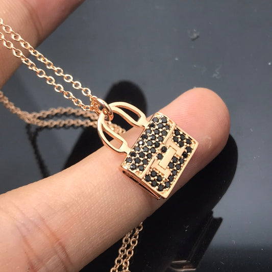 [Elara]HM HALSKETTE ANKUNFT SCHWARZER DIAMANT