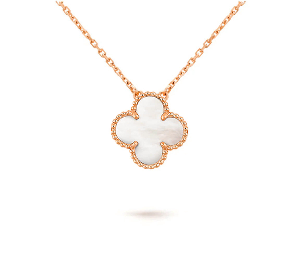 [Elara]15MM CLOVER FLOWER PENDANT NECKLACE COLLECTION